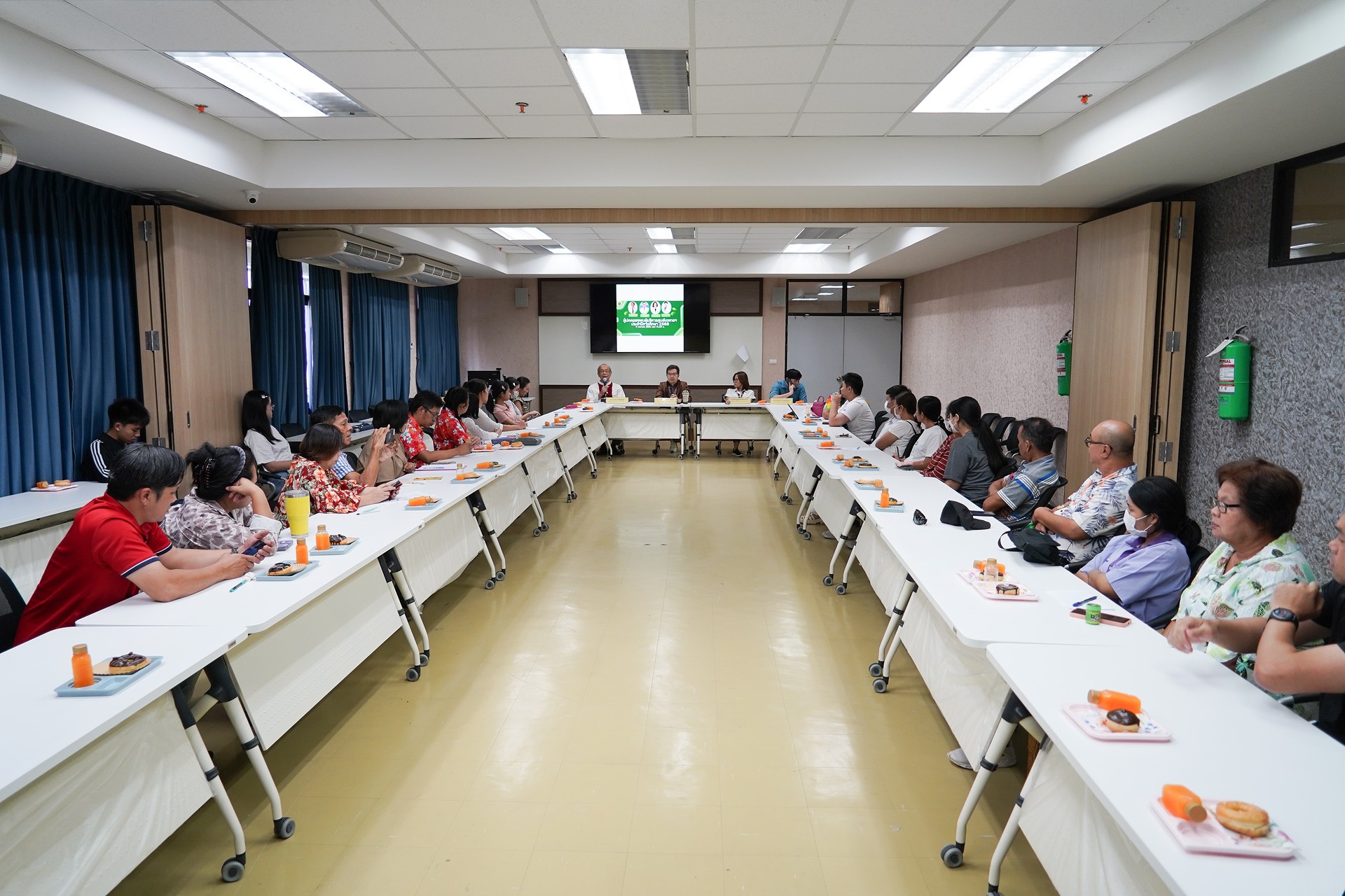 ศูนย์แพทยฯ พบผู้ปกครองอธิบายโครงการ CPIRD PI สปร.